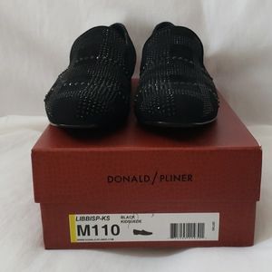 NEW Embellished loafers